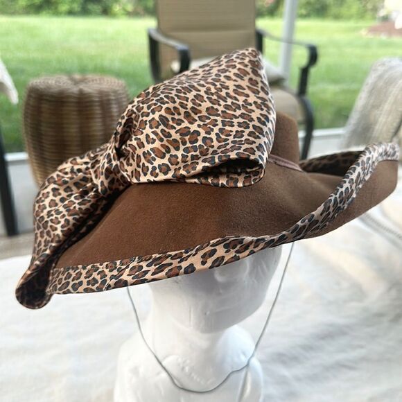 Sylvia New York Church Hat - Picture 1 of 7
